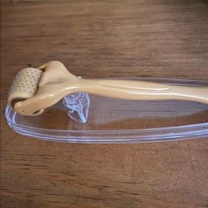 Microneedling Roller